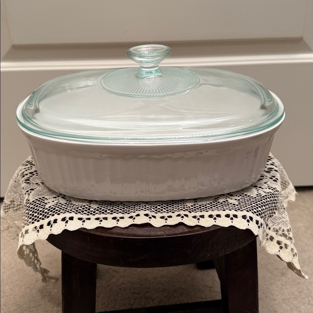 Corning Corelle 2.5 Qt. - Two Piece Covered Casserole